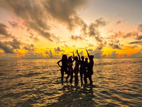Amanecer en Pontón San Andrés – Acuario y Haynes Cay