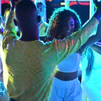 Bahía Rumbero – Música, cócteles y diversión en Cartagena