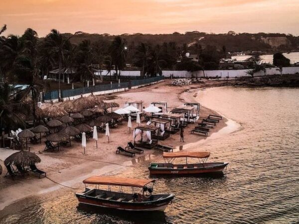 Pasadía Palmarito Beach en Cartagena