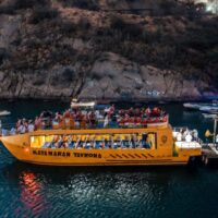 Combo Fiesta Blanca en Catamarán + Minca, Pozo Azul, Taganga y Playa Grande en Santa Marta