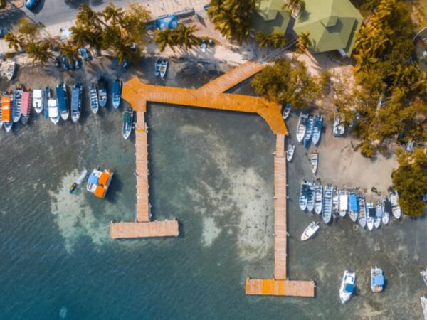 Combo Tour Bahía en Pontón + Vuelta a la Isla en Chiva San Andrés