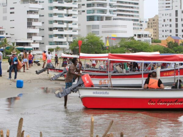 Punta Arena Pasadía en Cartagena