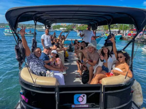 Tour Bahía en Pontón San Andrés Islas