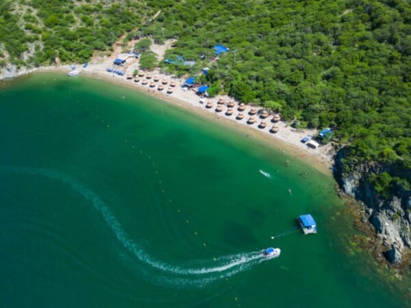 Tour Bahía en Catamarán – Santa Marta