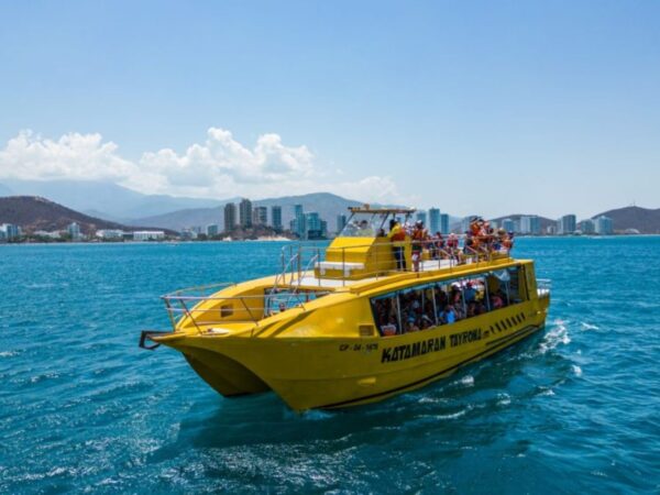 Tour Bahía en Catamarán – Santa Marta