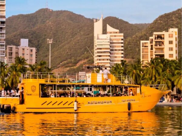 Tour Bahía en Catamarán – Santa Marta