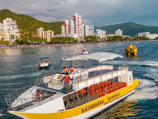 Tour Bahía en Catamarán – Santa Marta