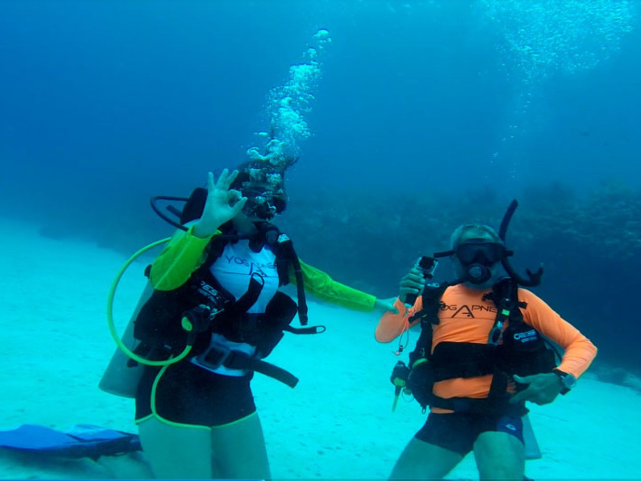 Buceo en San Andrés con Exploria